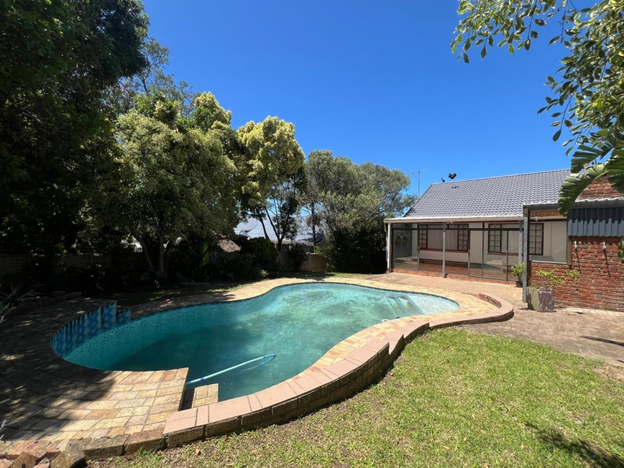 3 Bedroom Property for Sale in Beacon Bay Eastern Cape
